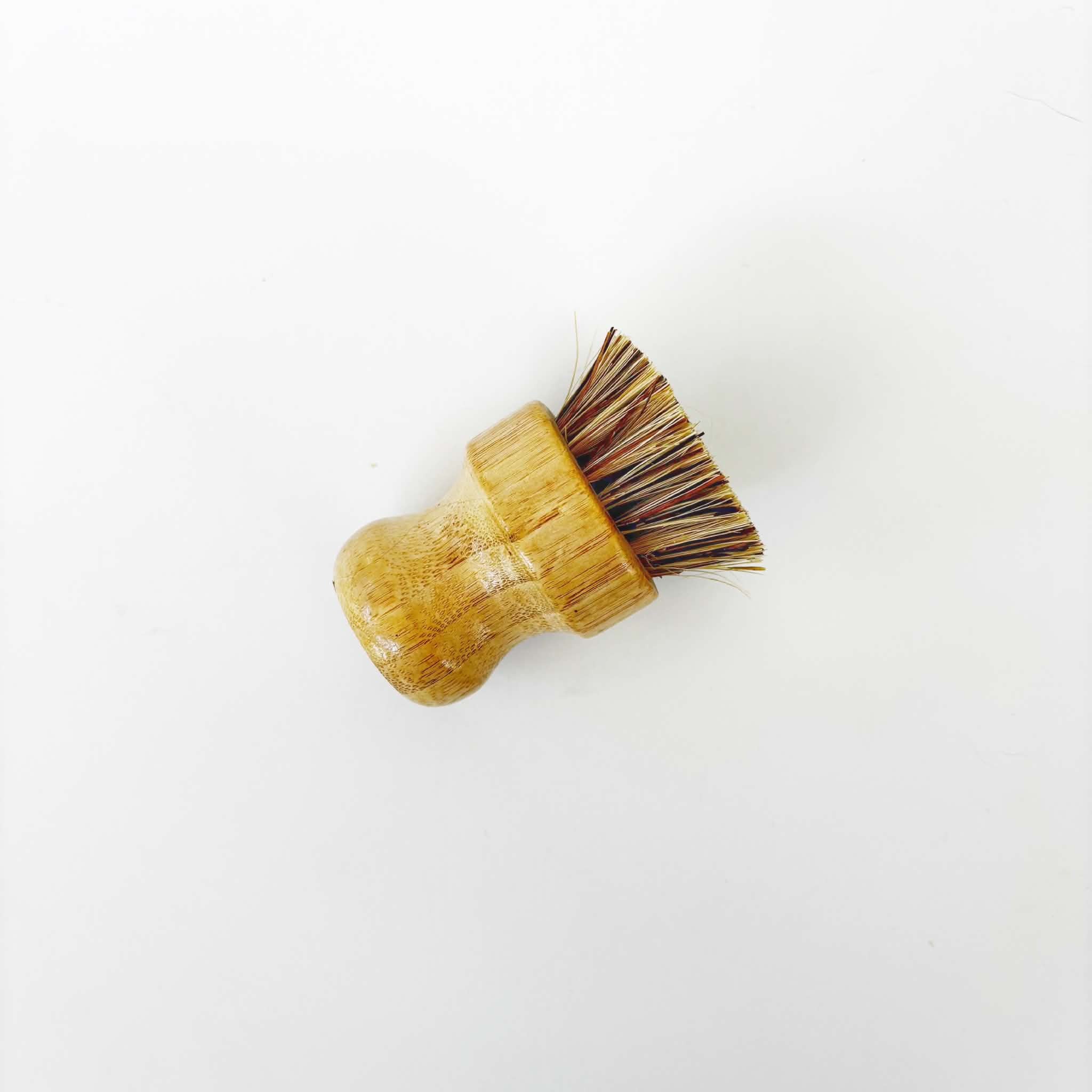 Brosse à légumes en bambou - BIZZ coop - 1 brosse